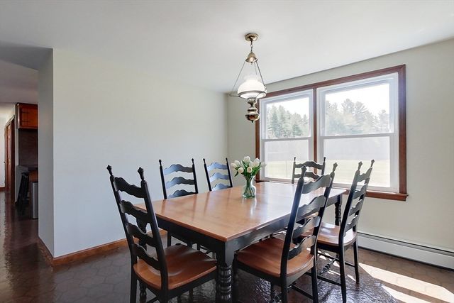 54 Depot St, Dunstable, MA 01827