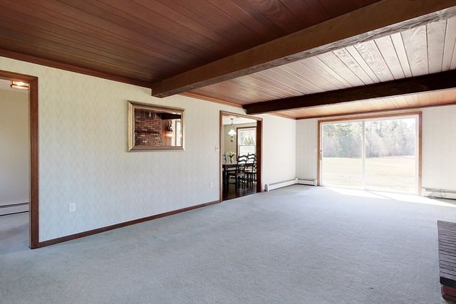 54 Depot St, Dunstable, MA 01827