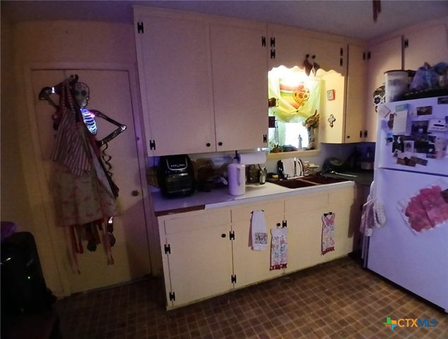 1525 Meadow Drive, Killeen, TX 76549