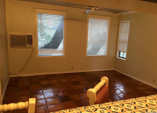 230 Mulberry, San Antonio, TX 78212