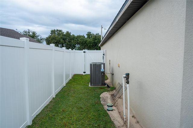 1896 PIEDMONT COURT, Mascotte, FL 34753