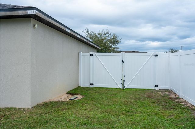 1896 PIEDMONT COURT, Mascotte, FL 34753