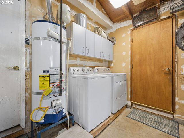 18035 BODLEY Ct, Sandy, OR 97055
