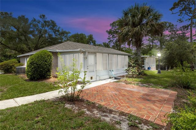 820 S HILL AVENUE 40, Deland, FL 32724