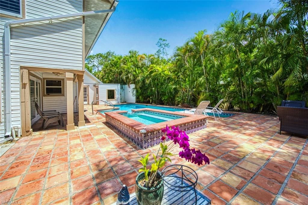 2727 66th ST SW, Naples, FL 34105