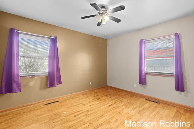 966 Roberts Street, Muskegon City, MI 49442