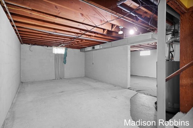 966 Roberts Street, Muskegon City, MI 49442