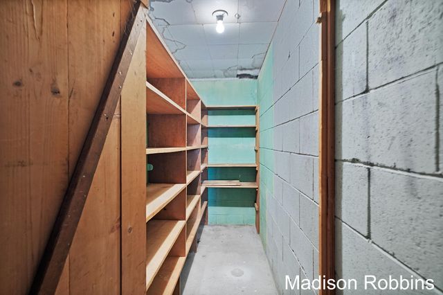 966 Roberts Street, Muskegon City, MI 49442