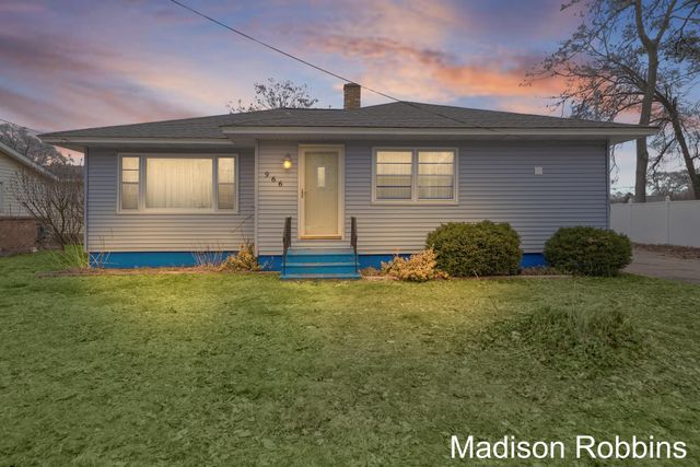 966 Roberts Street, Muskegon City, MI 49442