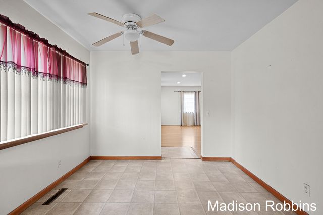 966 Roberts Street, Muskegon City, MI 49442