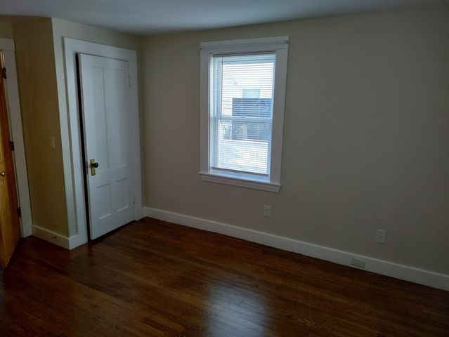 143 Chestnut St 1, Marlborough, MA 01752