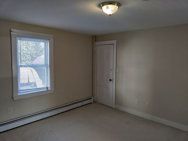 143 Chestnut St 1, Marlborough, MA 01752
