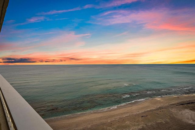 5510 N Ocean Drive 11b, Singer Island, FL 33404