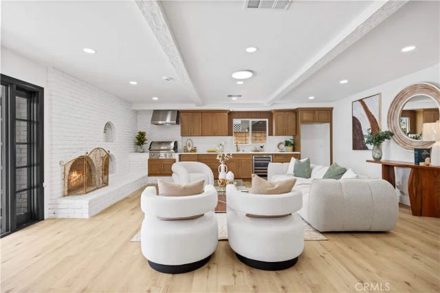 1908 Brentwood, Fullerton, CA 92831