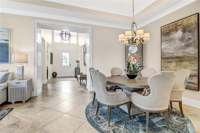 6487 Warwick AVE, Naples, FL 34113