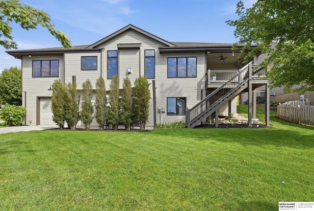 10602 S 212th Street, Gretna, NE 68028