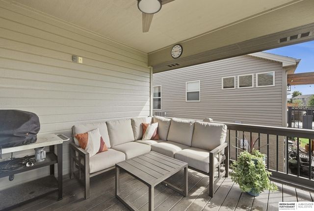 10602 S 212th Street, Gretna, NE 68028