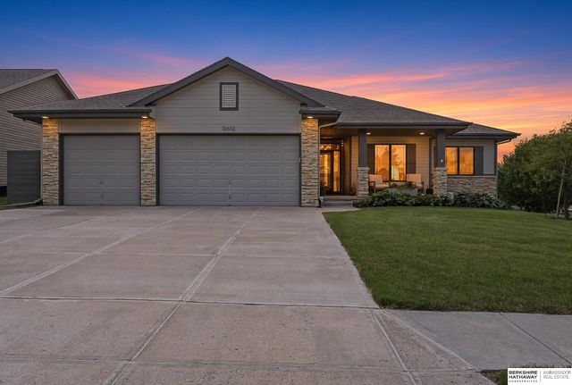 10602 S 212th Street, Gretna, NE 68028