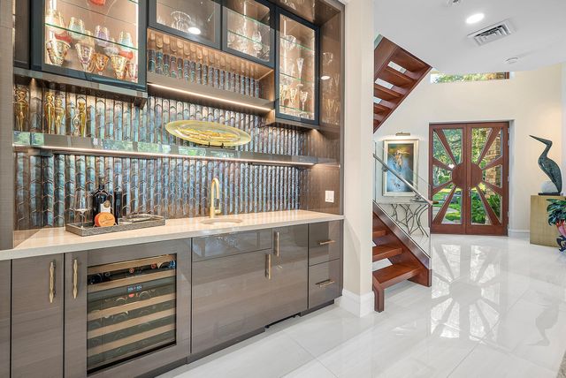 18163 SE Ridgeview Drive, Tequesta, FL 33469