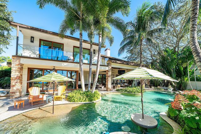 18163 SE Ridgeview Drive, Tequesta, FL 33469