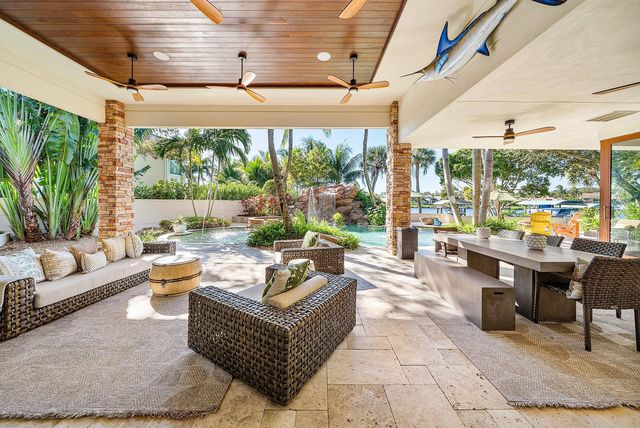 18163 SE Ridgeview Drive, Tequesta, FL 33469