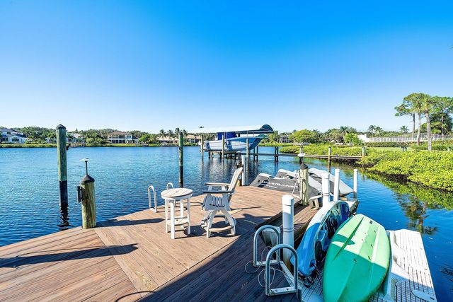 18163 SE Ridgeview Drive, Tequesta, FL 33469