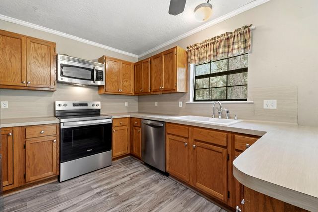5274 State Highway 146 S Highway S, Livingston, TX 77351