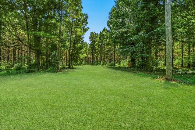 5274 State Highway 146 S Highway S, Livingston, TX 77351