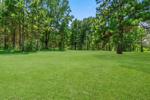 5274 State Highway 146 S Highway S, Livingston, TX 77351