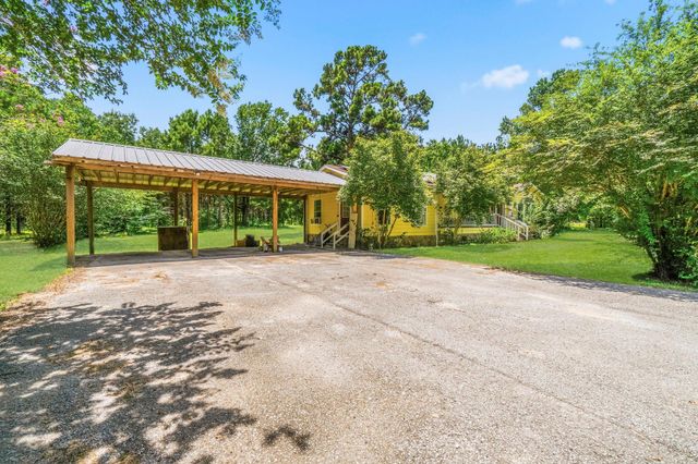 5274 State Highway 146 S Highway S, Livingston, TX 77351