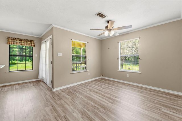 5274 State Highway 146 S Highway S, Livingston, TX 77351