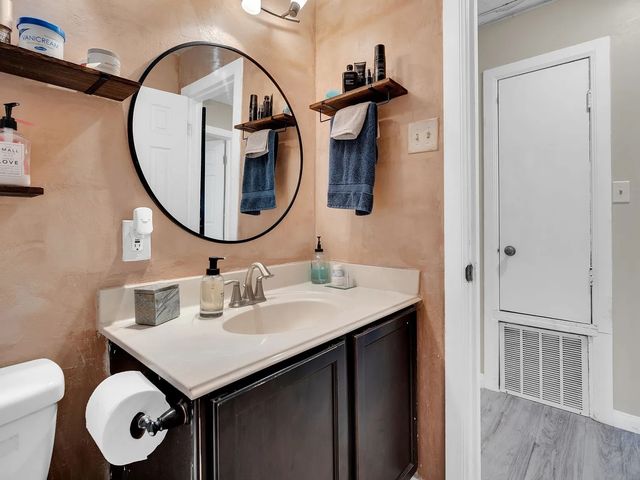 4208 Wiman Drive, Fort Worth, TX 76119