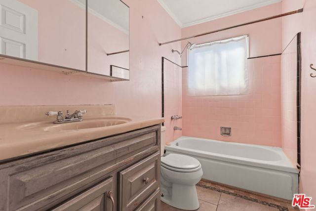 11641 Blythe Street, North Hollywood (los Angeles), CA 91605