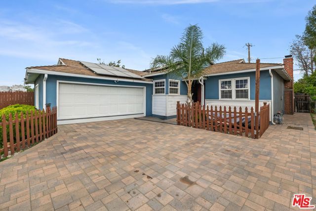 11641 Blythe Street, North Hollywood (los Angeles), CA 91605
