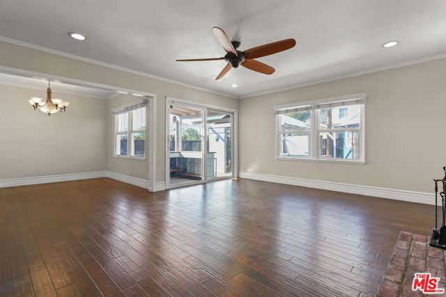 11641 Blythe Street, North Hollywood (los Angeles), CA 91605