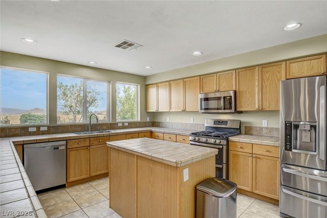 36 Distinguished Way, Henderson, NV 89002