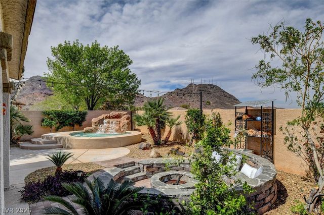 36 Distinguished Way, Henderson, NV 89002