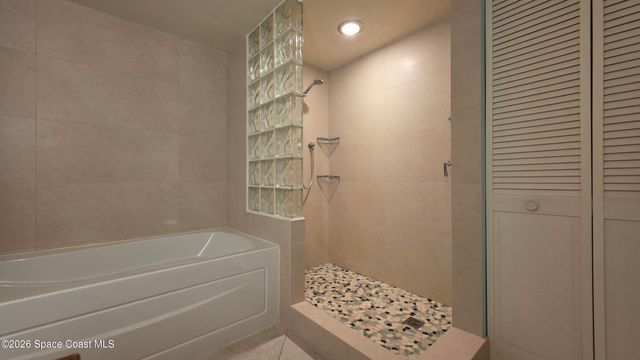 3223 S Atlantic Avenue 405, Cocoa Beach, FL 32931