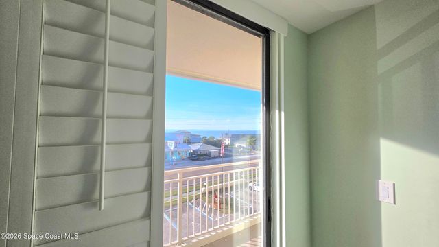 3223 S Atlantic Avenue 405, Cocoa Beach, FL 32931