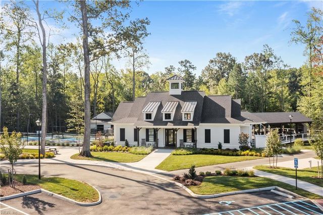 2043 Striper CT, Carrollton, VA 23314