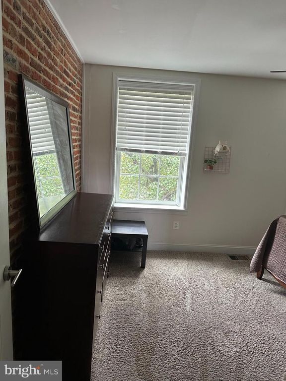 528 S PACA ST, Baltimore, MD 21230