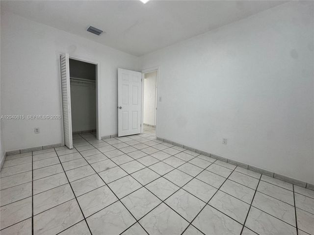 459 SE 3rd St, Hialeah, FL 33010