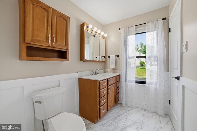 148 HAMPTON DR, Langhorne, PA 19047