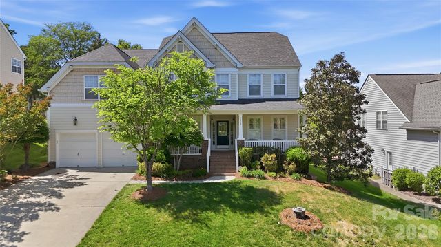 7816 Whisperingwood Drive, Harrisburg, NC 28075