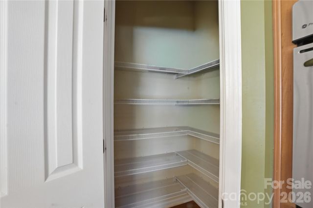 7816 Whisperingwood Drive, Harrisburg, NC 28075