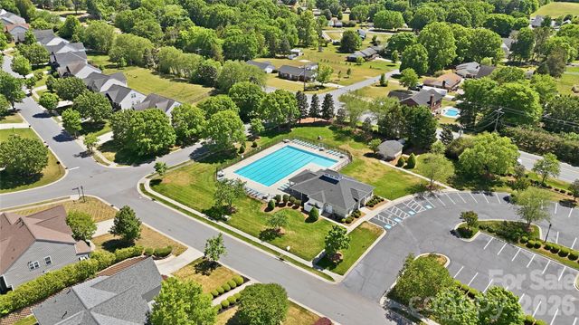 7816 Whisperingwood Drive, Harrisburg, NC 28075