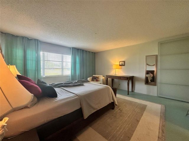 14492 Canalview Drive B, Delray Beach, FL 33484