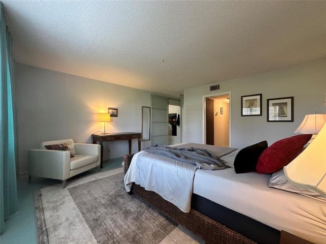 14492 Canalview Drive B, Delray Beach, FL 33484