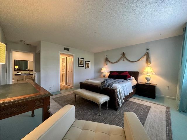 14492 Canalview Drive B, Delray Beach, FL 33484