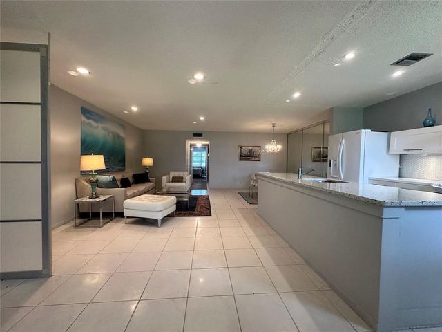 14492 Canalview Drive B, Delray Beach, FL 33484